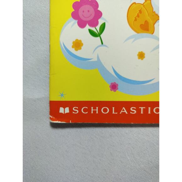 ORIGINAL Vintage 2002 Care Bears What Makes You Happy Paperback Book - Picture 2 of 12